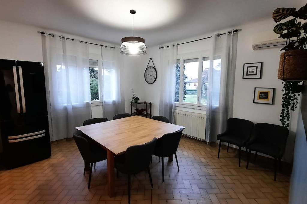 La Maison De Lili Colayrac-Saint-Cirq Eksteriør bilde
